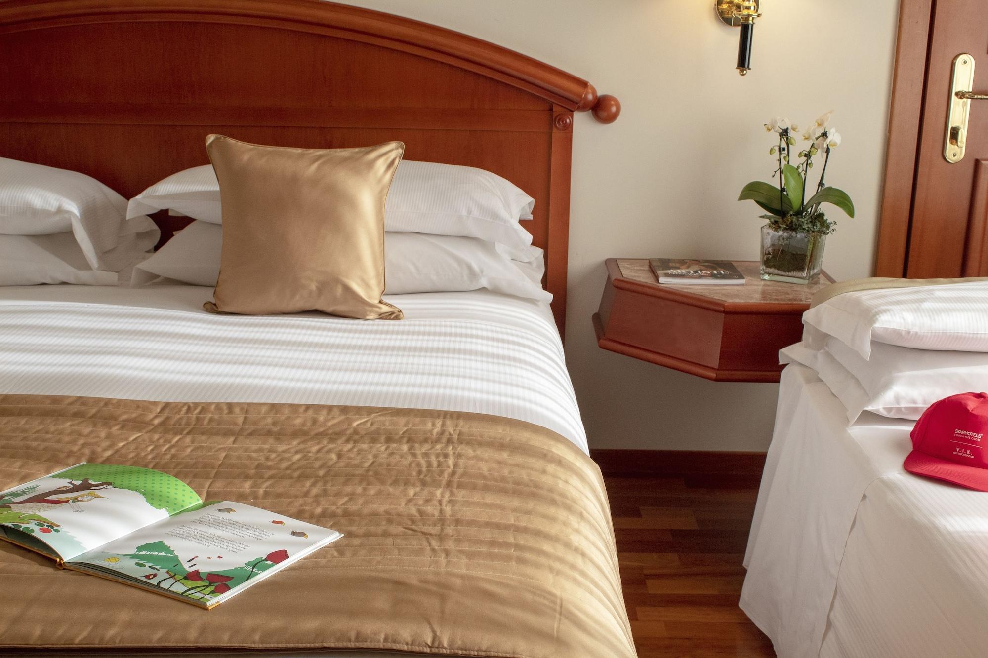 Starhotels Vespucci Кампи Бизенцио Екстериор снимка